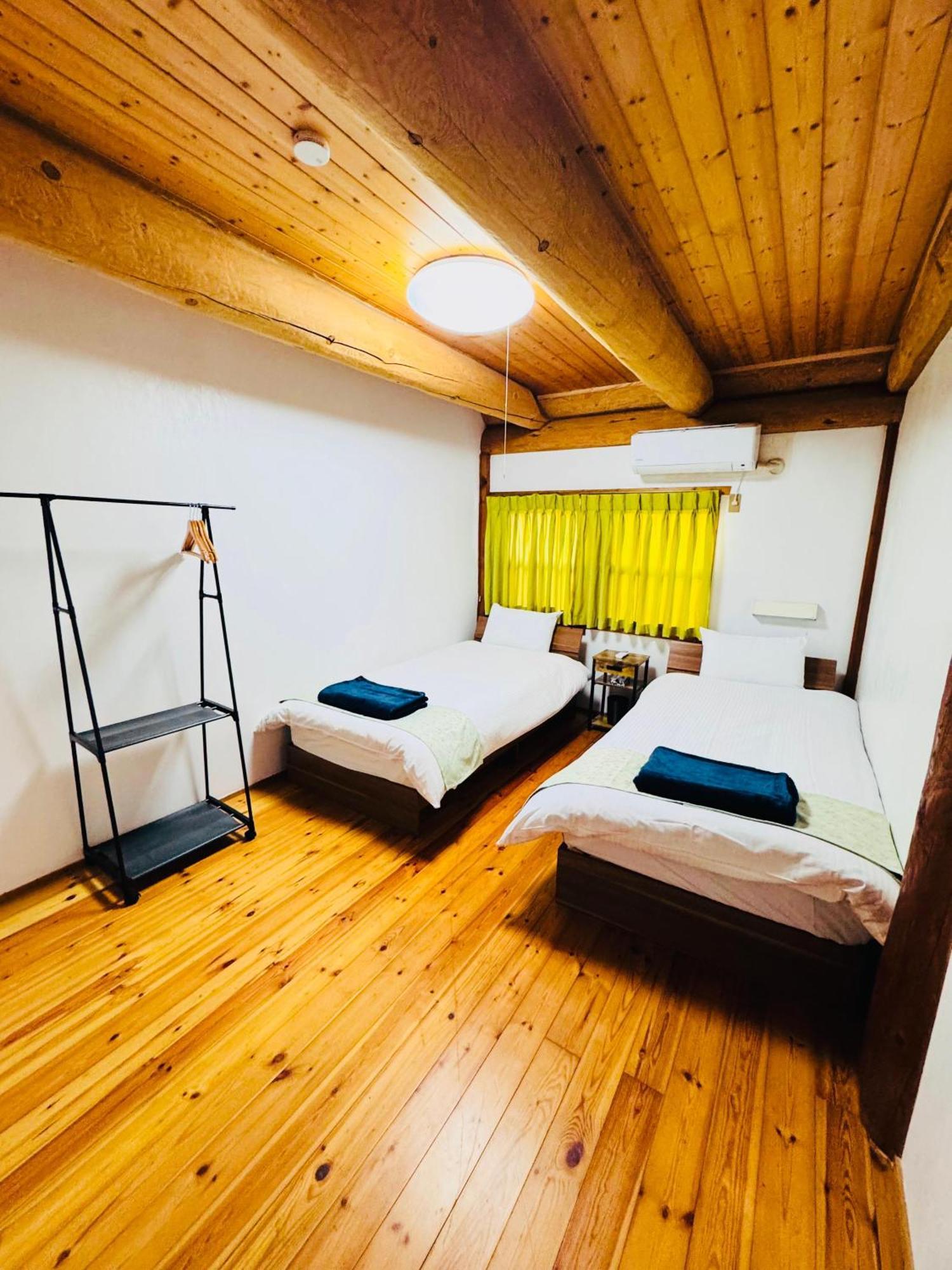Yufuin Log House No Yado Tom Sawyer Hotel Exterior photo